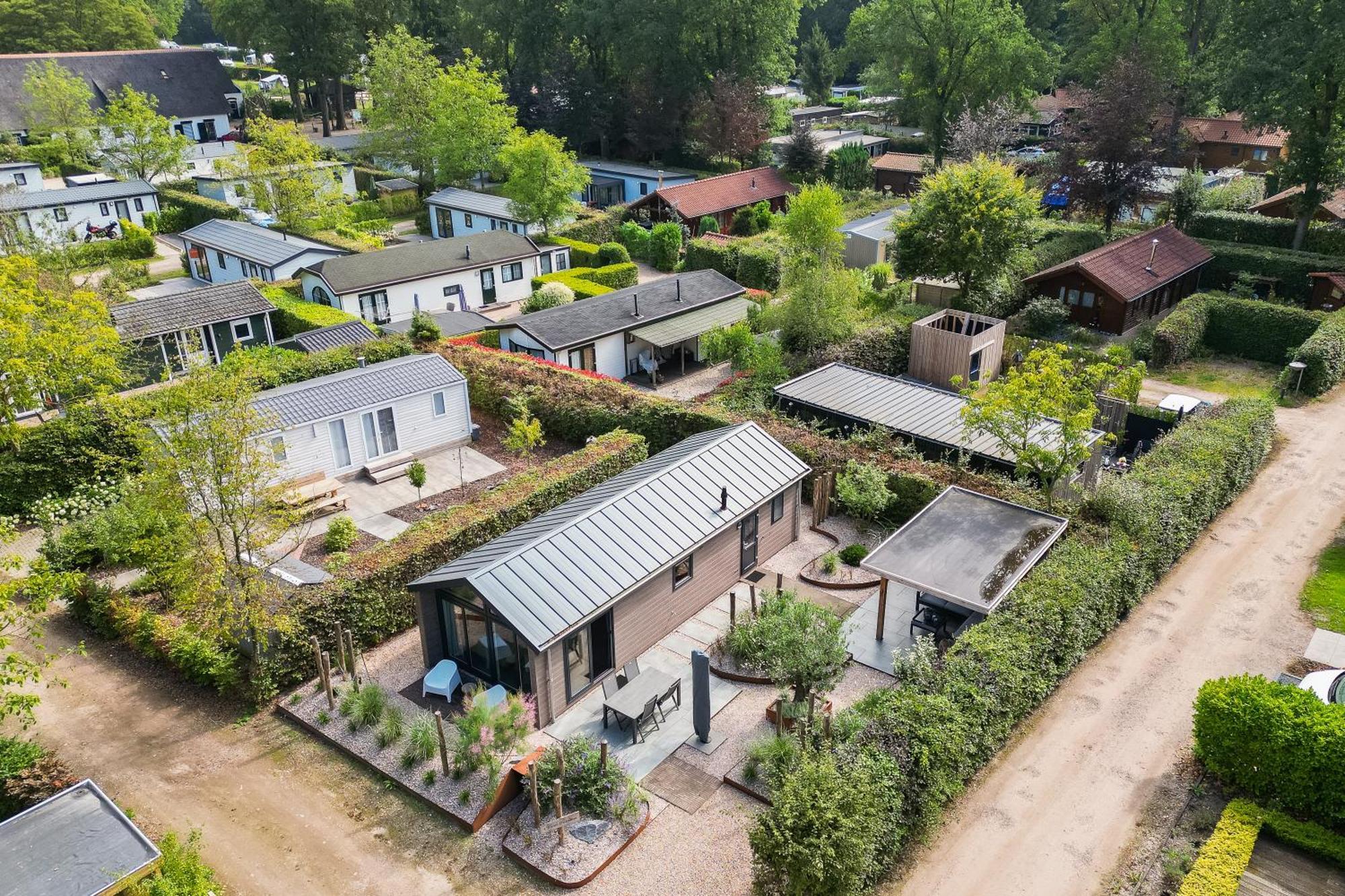 Modern Ingericht Chalet Op Groen Park Op De Veluwe Epe Dış mekan fotoğraf